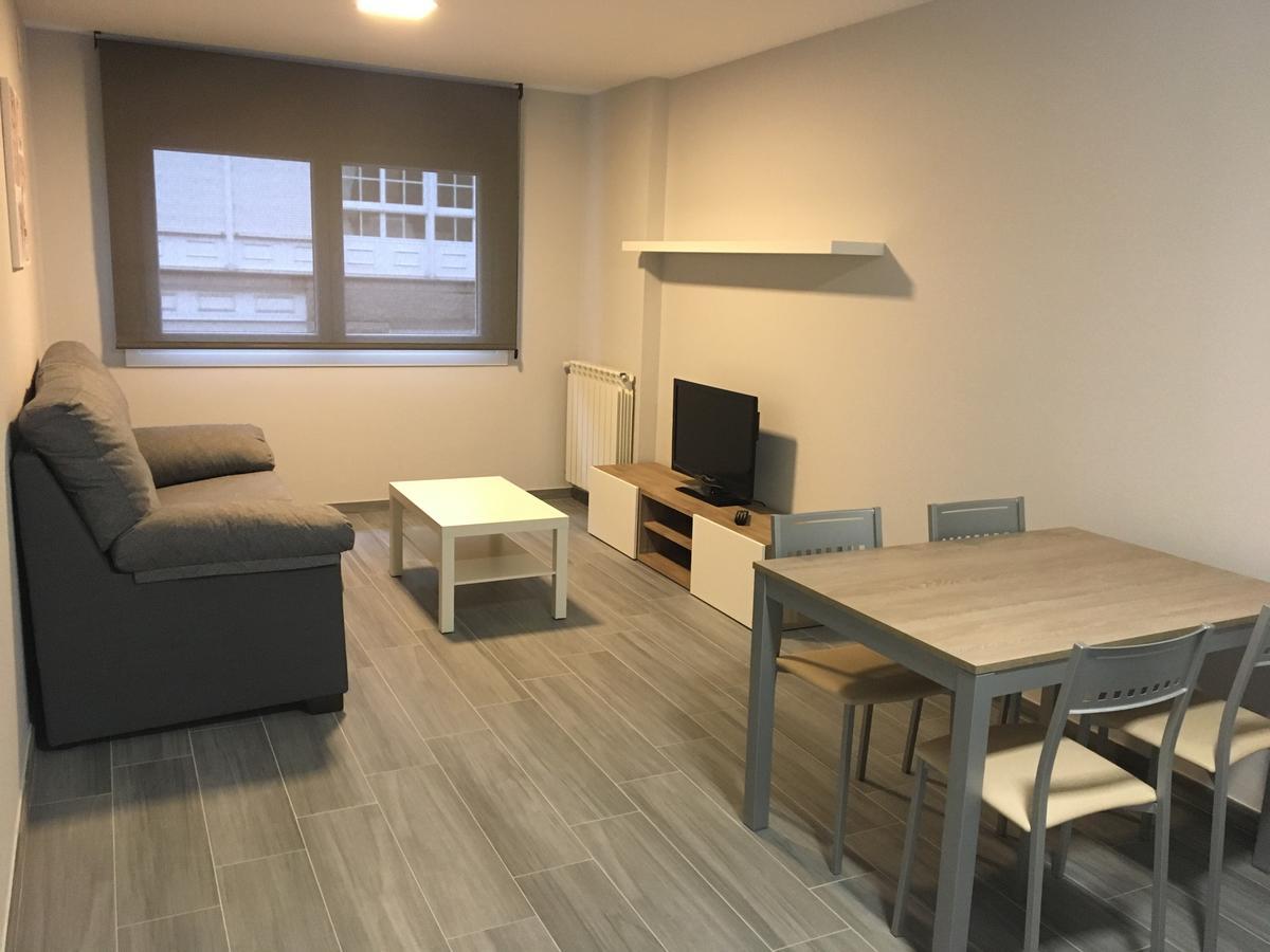 dp85 Apartamentos Sarria Bagian luar foto